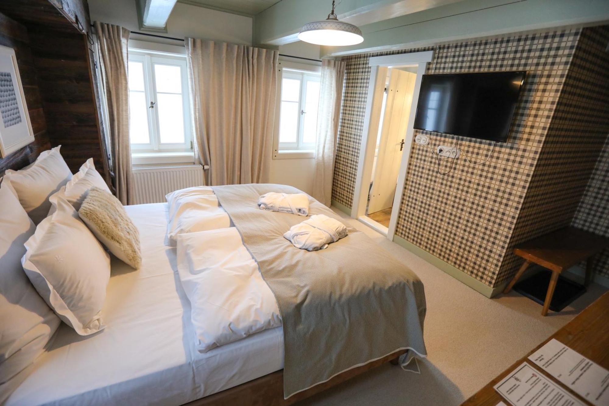 Hotel Bouda Helena Pec pod Snezkou Exteriör bild